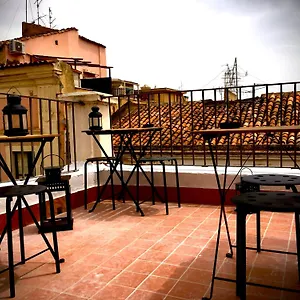 al-centro-di-tutto.sicilyhotelsitaly.net/