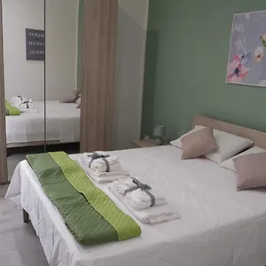  Guest house Casa Beatrice Affittacamere - Dante Italy